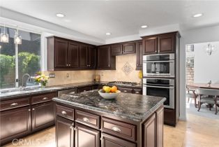 Single Family Residence, 1720 San Alvarado cir, Corona, CA 92882 - 4