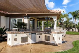 Single Family Residence, 4009 Cerveza cir, Corona, CA 92881 - 38