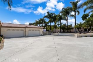 Single Family Residence, 4009 Cerveza cir, Corona, CA 92881 - 43