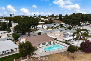 Single Family Residence, 1530 Greenbriar ave, Corona, CA 92878 - 37