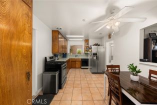 Single Family Residence, 8757 San Vicente ave, Riverside, CA 92503 - 14