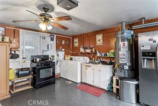 Single Family Residence, 1700 Elm ave, Fullerton, CA 92833 - 39