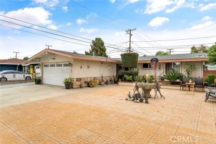 Single Family Residence, 1700 Elm ave, Fullerton, CA 92833 - 4