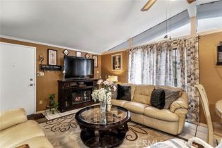 Single Family Residence, 1700 Elm ave, Fullerton, CA 92833 - 8