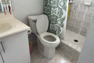 Single Family Residence, 235 Green Oaks dr, Riverside, CA 92507 - 16