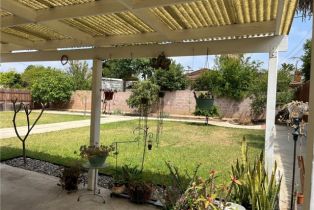 Single Family Residence, 235 Green Oaks dr, Riverside, CA 92507 - 23