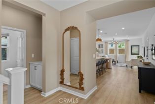 Single Family Residence, 4007 Pomelo dr, Corona, CA 92883 - 4