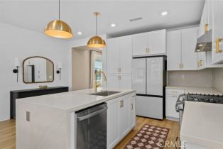 Single Family Residence, 4007 Pomelo dr, Corona, CA 92883 - 8