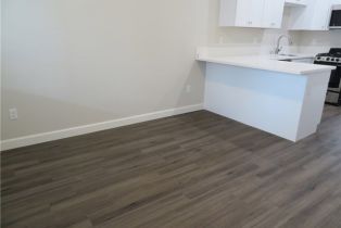 Apartment, 924 Wyval ave, Corona, CA 92882 - 4