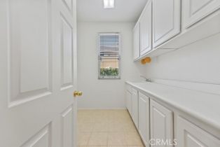 Single Family Residence, 975 Manor way, Corona, CA 92882 - 24