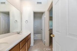 Single Family Residence, 975 Manor way, Corona, CA 92882 - 38