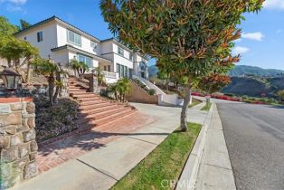 Single Family Residence, 975 Manor way, Corona, CA 92882 - 4