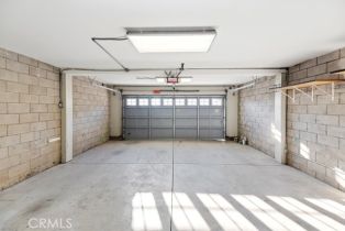 Single Family Residence, 975 Manor way, Corona, CA 92882 - 40