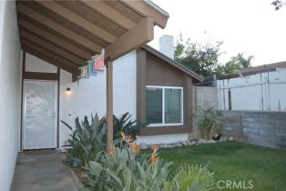 Single Family Residence, 10060 Hillsborough ln, Riverside, CA 92503 - 2