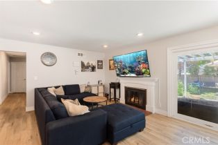 Single Family Residence, 950 Milford st, Orange, CA 92867 - 12