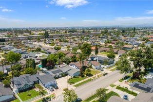 Single Family Residence, 950 Milford st, Orange, CA 92867 - 31