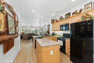 Single Family Residence, 24247 Songsparrow ln, Corona, CA 92883 - 12