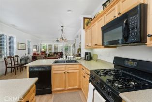 Single Family Residence, 24247 Songsparrow ln, Corona, CA 92883 - 14