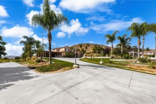 Single Family Residence, 18936 Summerleaf ln, Riverside, CA 92504 - 4