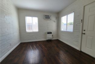 Apartment, 3447 4th st, Riverside, CA 92501 - 5