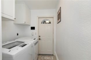 Single Family Residence, 2546 Orange Hill ln, Orange, CA 92867 - 28