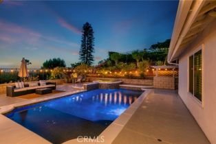 Single Family Residence, 2546 Orange Hill ln, Orange, CA 92867 - 3