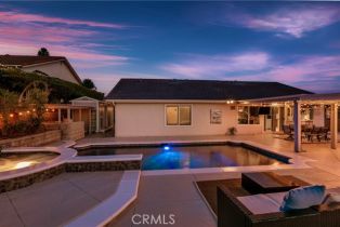 Single Family Residence, 2546 Orange Hill ln, Orange, CA 92867 - 69