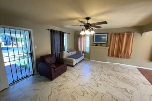 Single Family Residence, 2085 Fashion ave, Long Beach, CA 90810 - 4