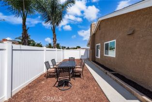 Single Family Residence, 11230 Peachtree pl, Riverside, CA 92505 - 26