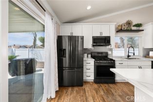 Single Family Residence, 11230 Peachtree pl, Riverside, CA 92505 - 9