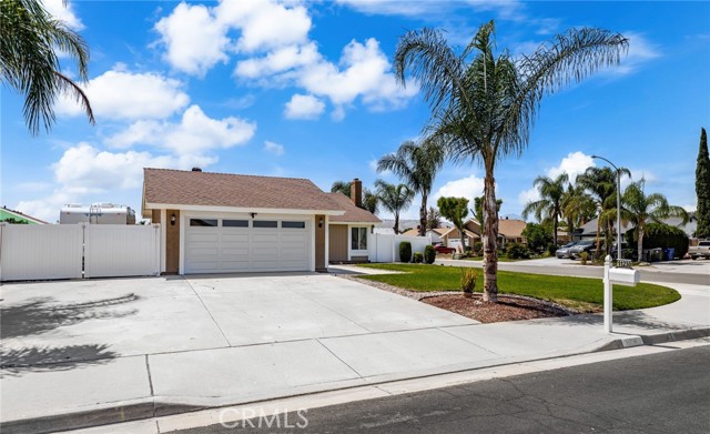 Single Family Residence, 11230 Peachtree pl, Riverside, CA 92505 - 1