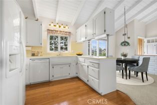 Single Family Residence, 12351 Woodlawn ave, Tustin, CA 92780 - 11