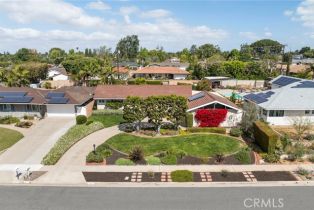Single Family Residence, 12351 Woodlawn ave, Tustin, CA 92780 - 2