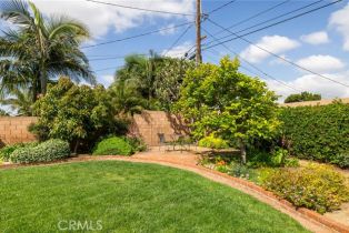 Single Family Residence, 12351 Woodlawn ave, Tustin, CA 92780 - 7