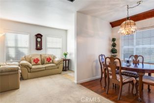 Single Family Residence, 946 9th st, Corona, CA 92882 - 8