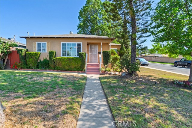 Single Family Residence, 946 9th st, Corona, CA 92882 - 1