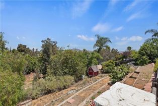 Single Family Residence, 1825 Duncan way, Corona, CA 92881 - 42