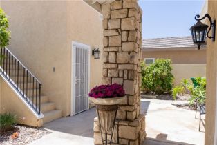 Single Family Residence, 1035 Summerplace ct, Corona, CA 92881 - 32