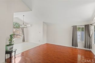 Single Family Residence, 774 La Cumbre st, Corona, CA 92879 - 4