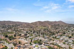 Single Family Residence, 11191 Baker ln, Riverside, CA 92505 - 43