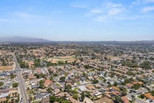 Single Family Residence, 11191 Baker ln, Riverside, CA 92505 - 47