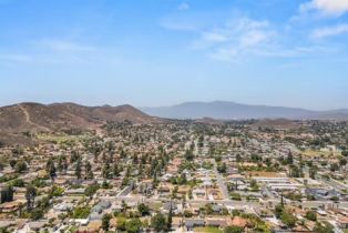 Single Family Residence, 11191 Baker ln, Riverside, CA 92505 - 49