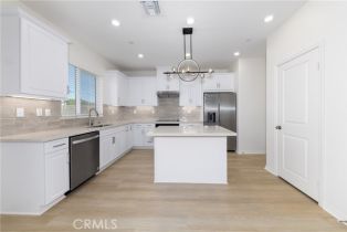 Single Family Residence, 19300 El Gallo st, Riverside, CA 92508 - 14