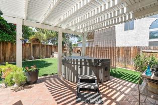 Single Family Residence, 11395 Foxglove ln, Corona, CA 92878 - 37