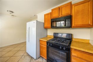 Single Family Residence, 2880 Woodbine st, Riverside, CA 92507 - 11