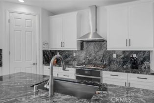 Condominium, 24205 Selwood dr, Corona, CA 92883 - 9