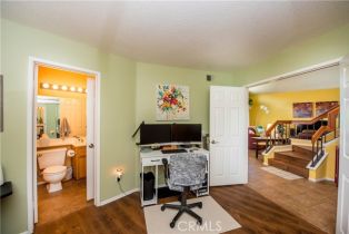 Single Family Residence, 1711 Yellow Pine, Corona, CA 92882 - 36