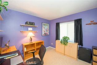 Single Family Residence, 1711 Yellow Pine, Corona, CA 92882 - 41