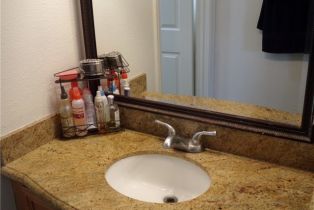 Condominium, 1598 Border ave, Corona, CA 92882 - 8