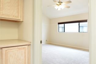 Condominium, 14025 Riverside dr, Sherman Oaks, CA 91423 - 14